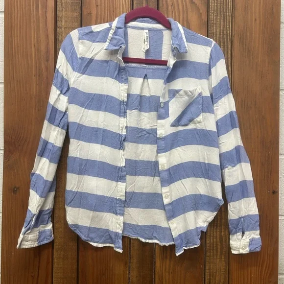 Girl Krazy size small blue and white striped top - Picture 3 of 8